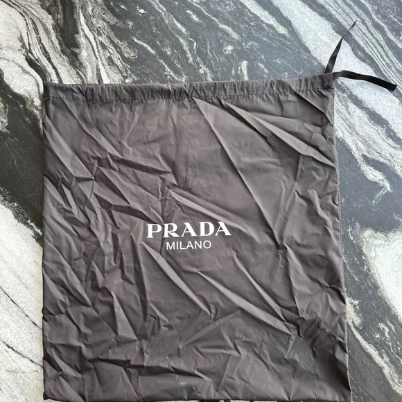 Prada dust bag - Picture 2 of 3